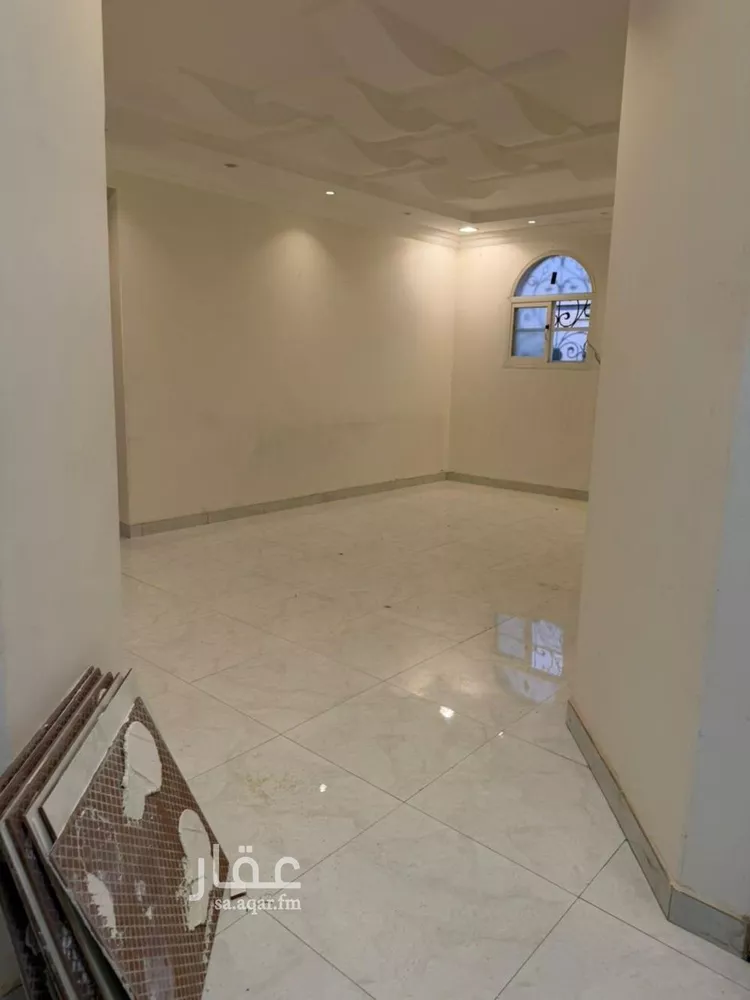 شقة للإيجار في شارع الكدادية, حي ظهرة لبن, مدينة الرياض, منطقة الرياض