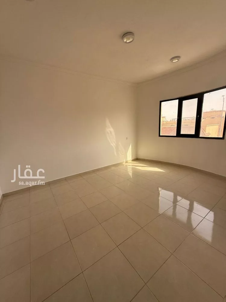شقة للإيجار في شارع خزام, حي بدر, مدينة الرياض, منطقة الرياض
