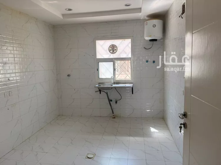 شقة للإيجار في شارع خزام, حي بدر, مدينة الرياض, منطقة الرياض صورة 4