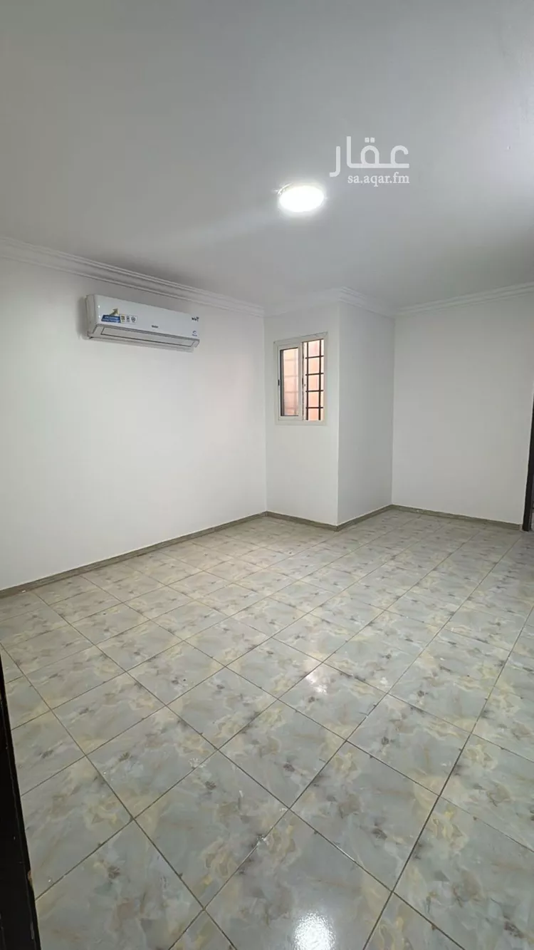 شقة للإيجار في شارع يحيى بن الخطاب, حي عكاظ, مدينة الرياض, منطقة الرياض