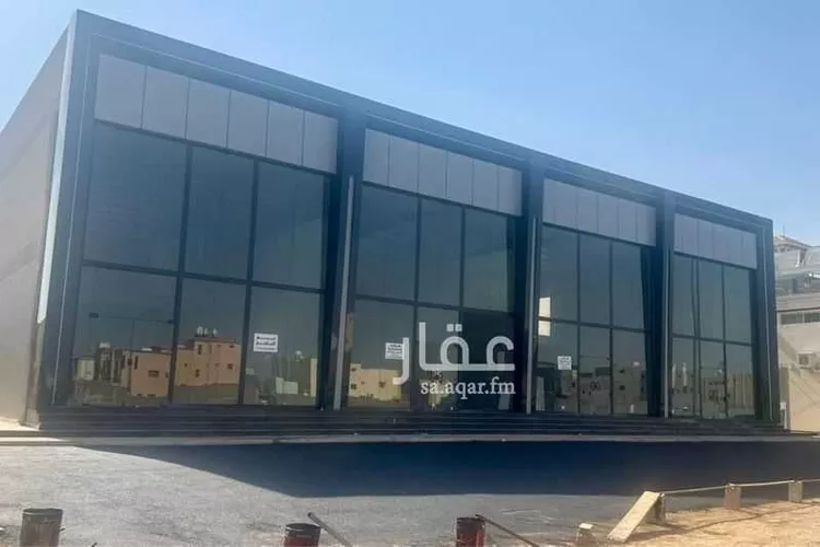 محل للإيجار في شارع شارع محمد بن رزيق, حي المصيف, مدينة تبوك, منطقة تبوك