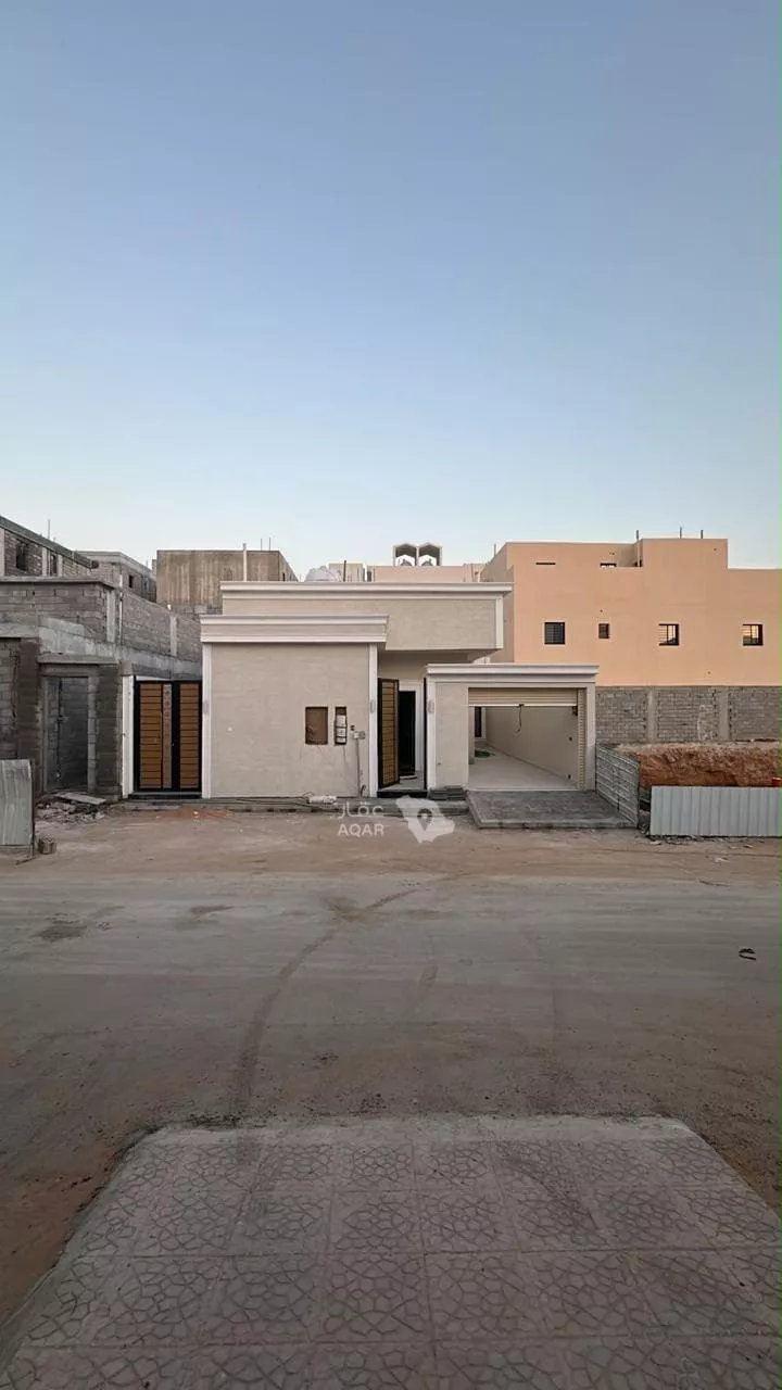 دور للبيع في شارع الحرف, حي النظيم, مدينة الرياض, منطقة الرياض 3