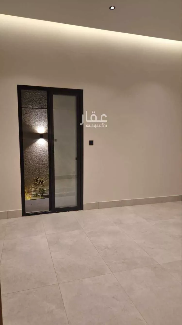 Floor for Sale in Riyadh An Nadhim 13