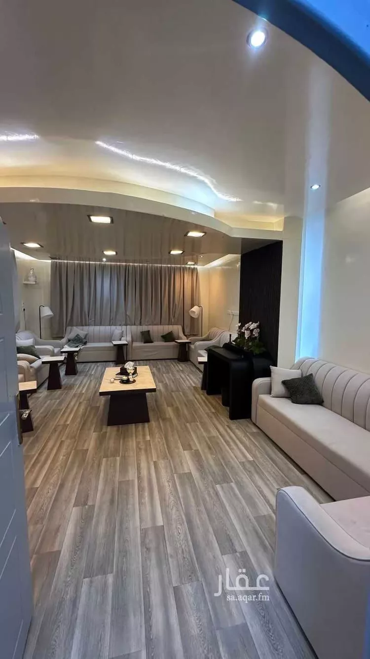 فيلا للبيع في شارع البريقات, حي النظيم, مدينة الرياض, منطقة الرياض 11