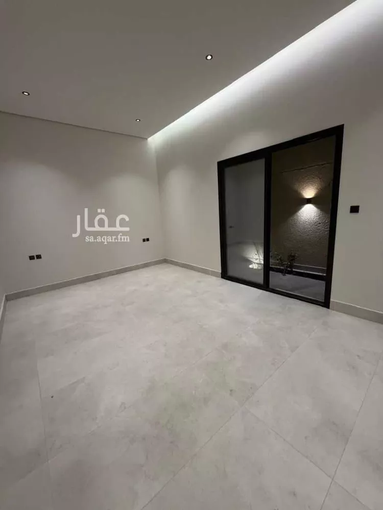 Floor for Sale in Riyadh An Nadhim 6