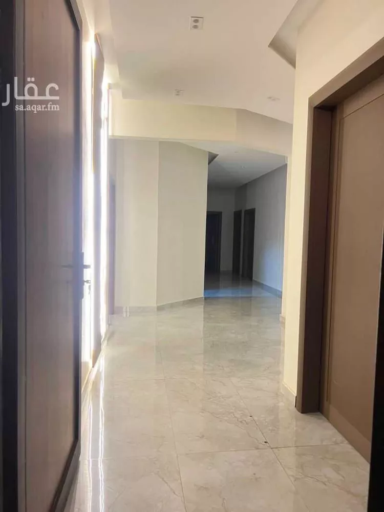 فيلا للبيع في شارع رقم 15, حي الندوة, مدينة الرياض, منطقة الرياض صورة 2