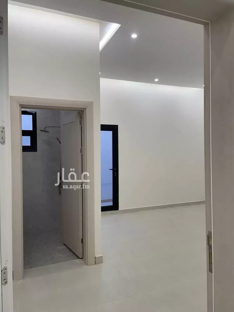 دور للبيع في شارع شارع رقم 151, حي الجنادرية, مدينة الرياض, منطقة الرياض صورة 5