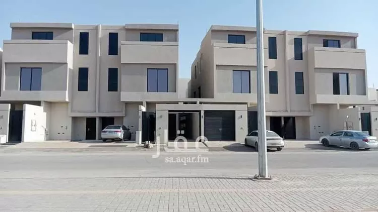 Floor for Rent in Riyadh Al Janadriyah 1 صورة