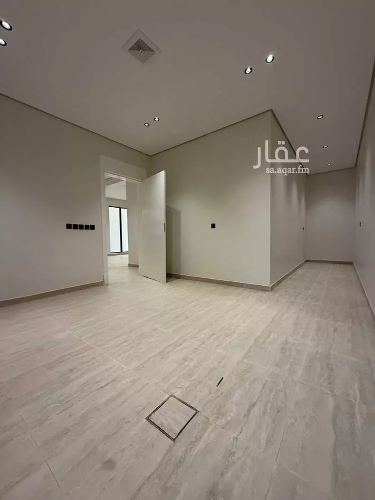 Floor for Sale in Al Kharj Al Safaa صورة 5