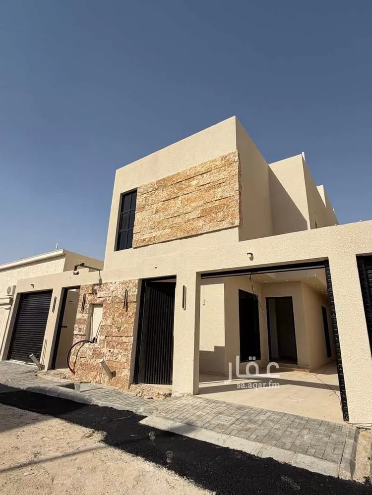 Floor for Sale in Al Kharj Al Safaa