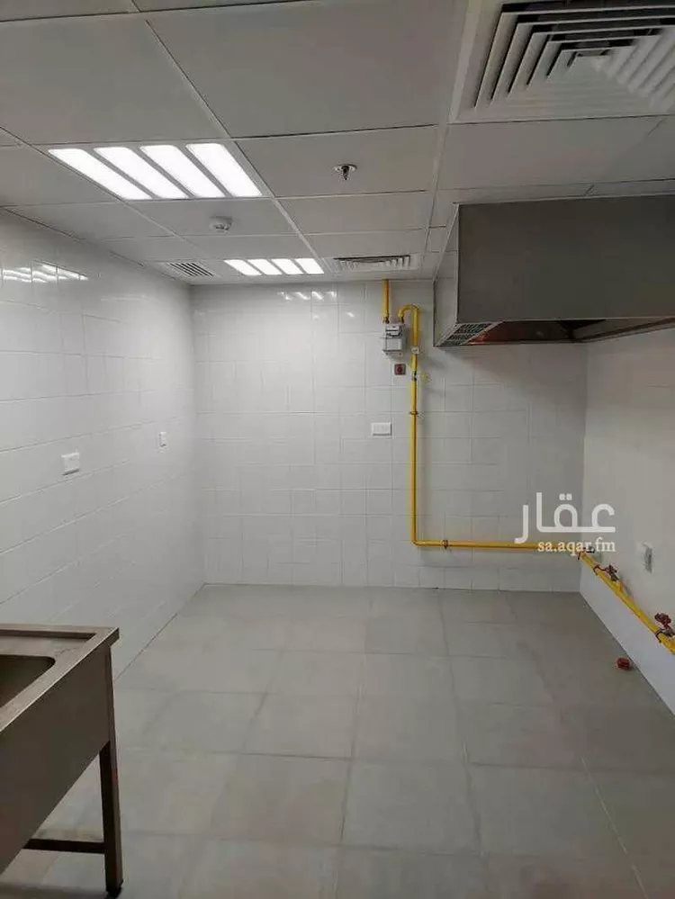 عمارة للإيجار في شارع الا??فاق, حي منيفة, مدينة الاحساء, المنطقة الشرقية
