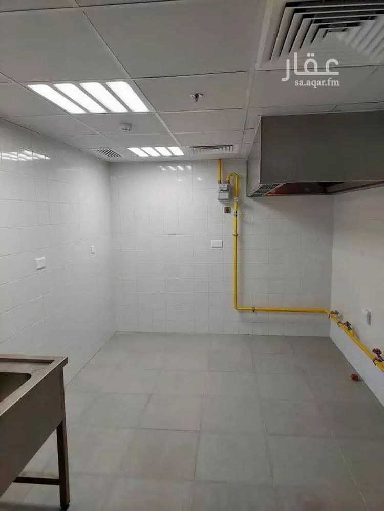 عمارة للإيجار في شارع محمد أبي نهية, حي السويدي, مدينة الرياض, منطقة الرياض