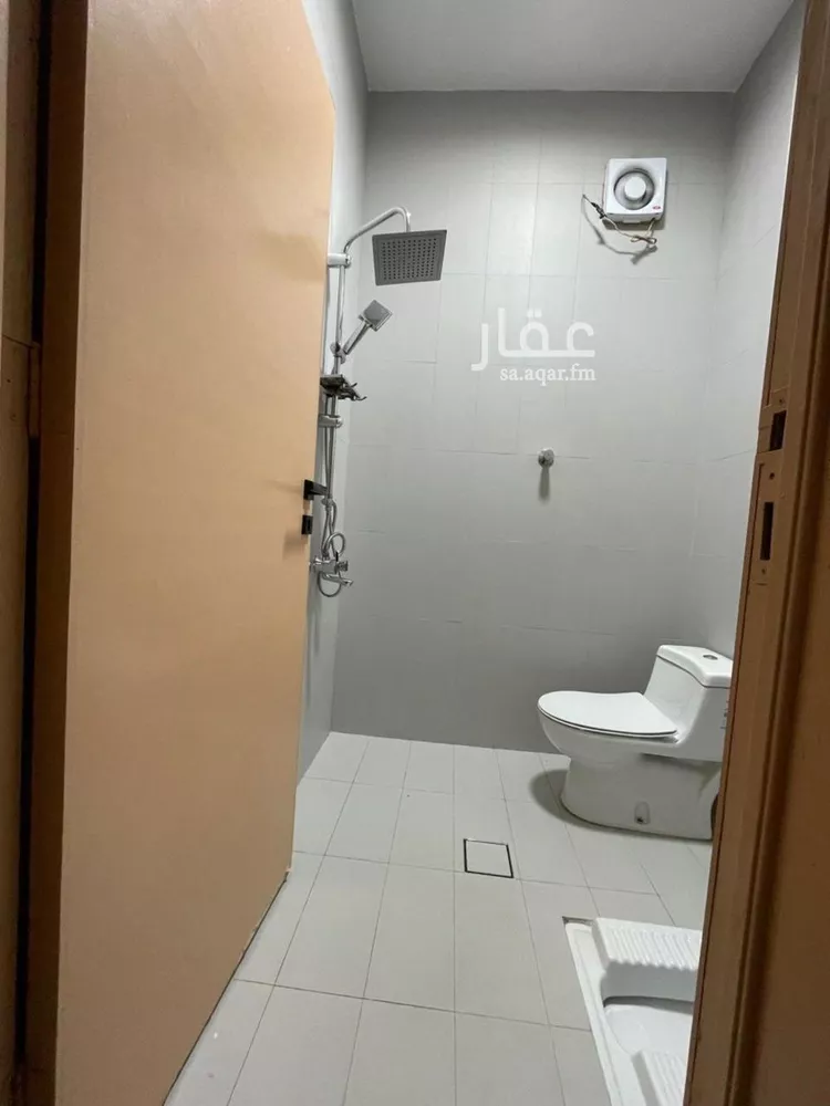 فيلا للإيجار في شارع ال عبدالقادر, حي سلطانة, مدينة الرياض, منطقة الرياض صورة 4