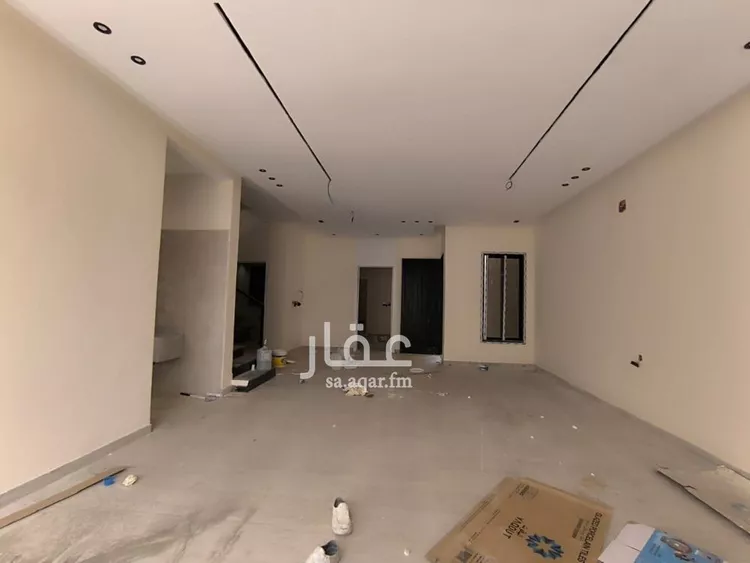 دور للبيع في شارع رضي الدين الحنبلي, حي عكاظ, مدينة الرياض, منطقة الرياض صورة 5