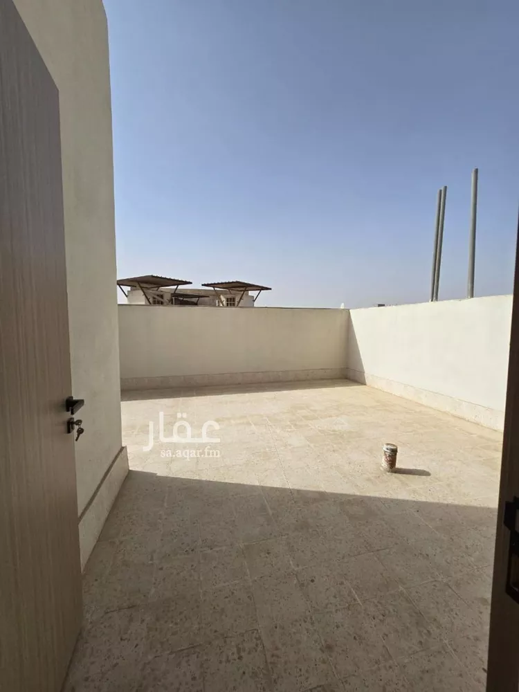 شقة للبيع في شارع الحاجب, حي السويدي الغربي, مدينة الرياض, منطقة الرياض صورة 4