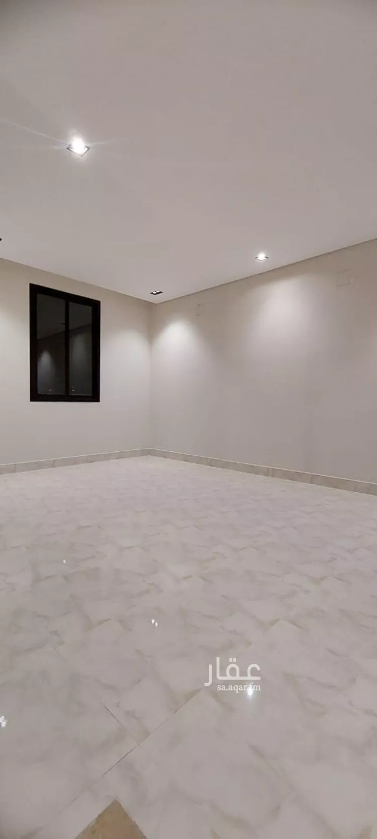 فيلا للبيع في شارع مدائن صالح, حي العريجاء الغربي, مدينة الرياض, منطقة الرياض صورة 3