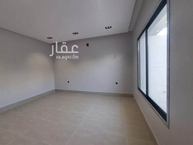 فيلا للبيع في شارع سعد بن إبراهيم, حي عكاظ, مدينة الرياض, منطقة الرياض صورة 5