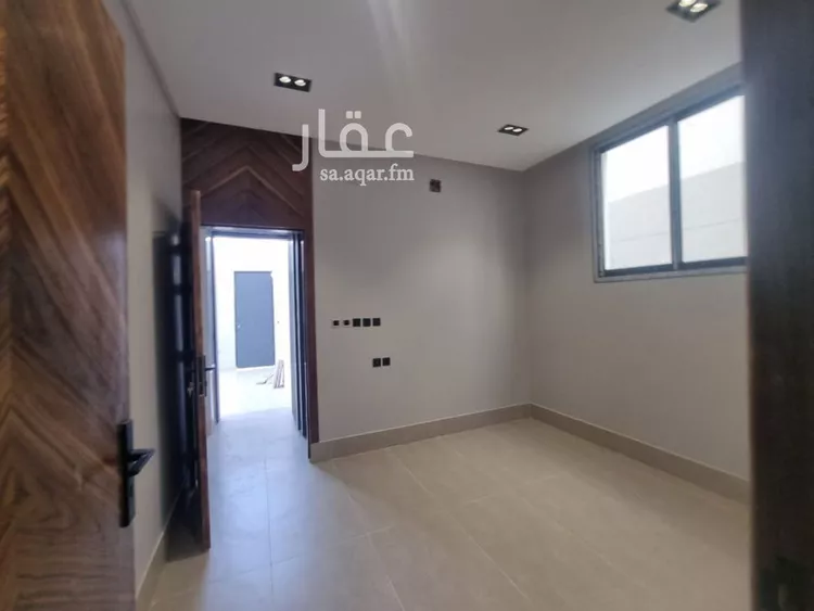 فيلا للبيع في شارع سعد بن إبراهيم, حي عكاظ, مدينة الرياض, منطقة الرياض صورة 3