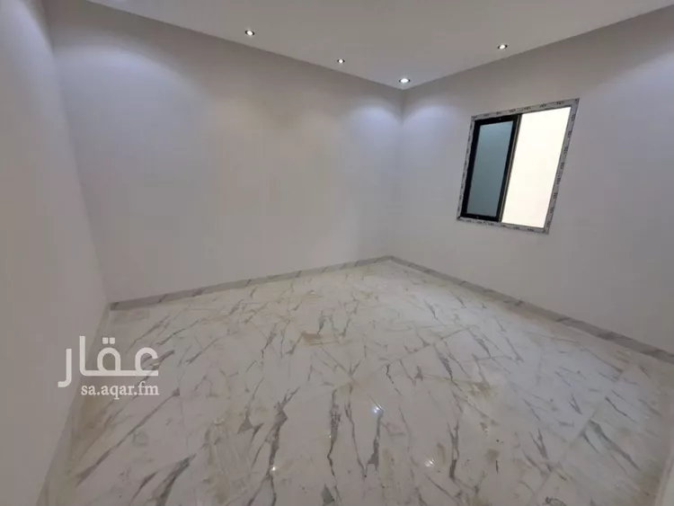 دور للبيع في شارع مسلم, حي بدر, مدينة الرياض, منطقة الرياض صورة 5