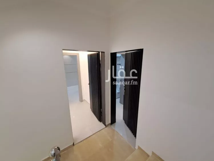 دور للبيع في شارع مالك بن الحارث, حي بدر, مدينة الرياض, منطقة الرياض صورة 4