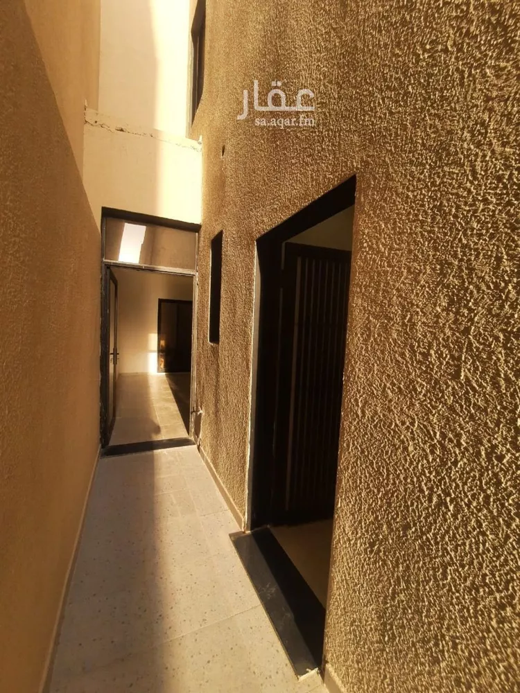 فيلا للبيع في شارع أحمد بن سليمان النجاد, حي طويق, مدينة الرياض, منطقة الرياض صورة 4