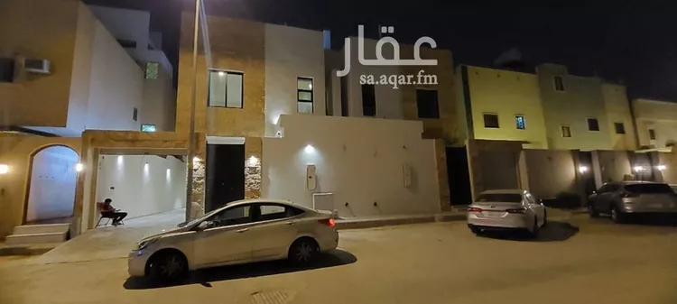 فيلا للبيع في شارع مدائن صالح, حي العريجاء الغربي, مدينة الرياض, منطقة الرياض صورة 2
