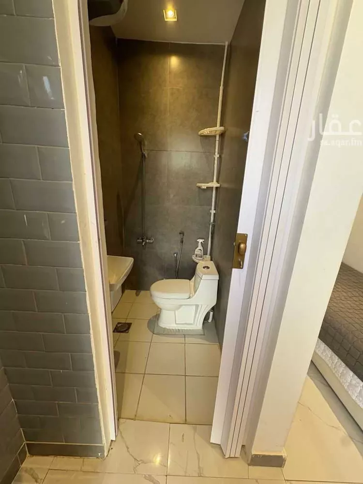 غرفة للإيجار في شارع إسماعيل السدي, حي العارض, مدينة الرياض, منطقة الرياض صورة 3