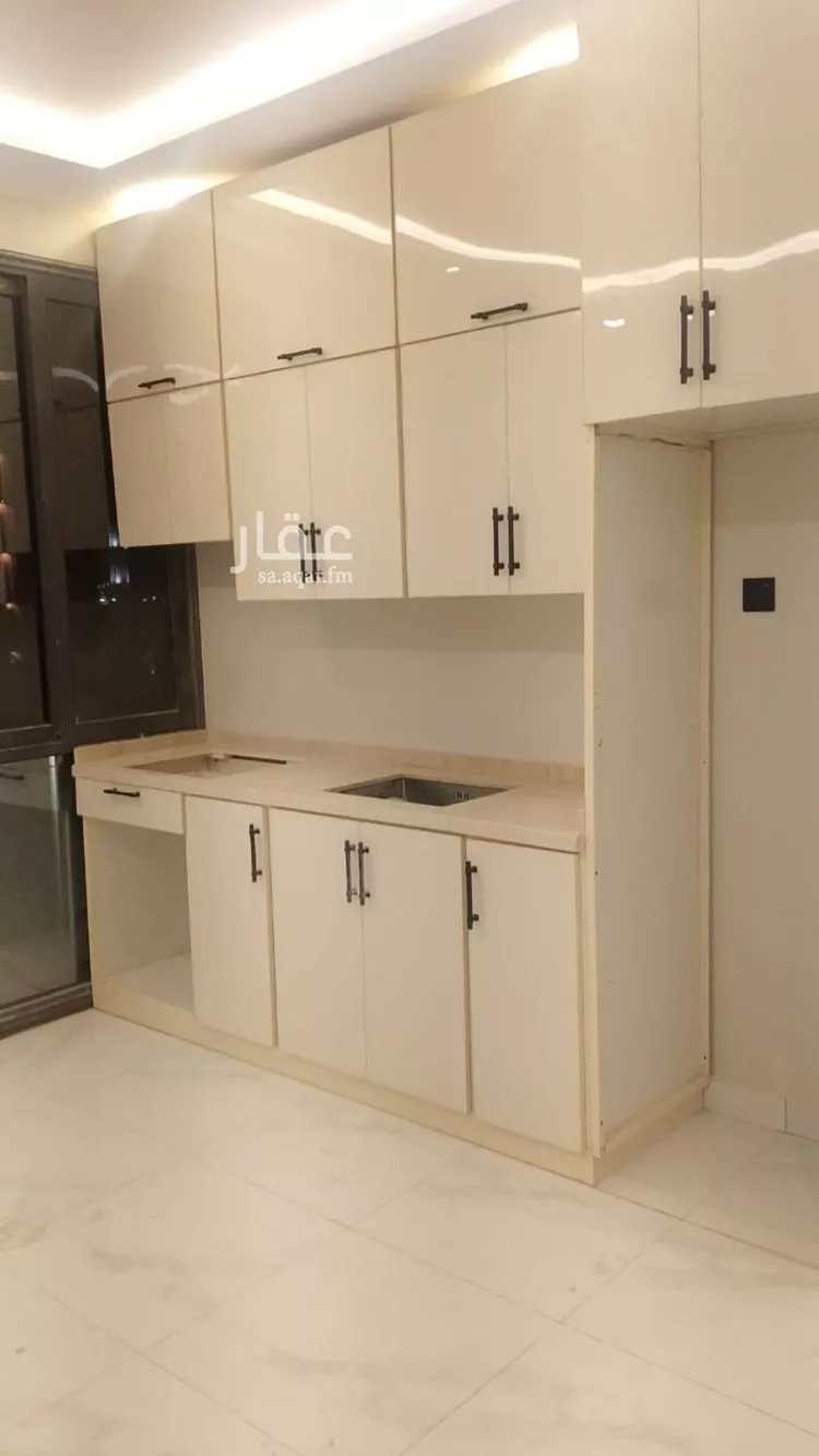 شقة للإيجار في شارع الخليفه المقتدي, حي الصفاء, مدينة جدة, منطقة مكة المكرمة