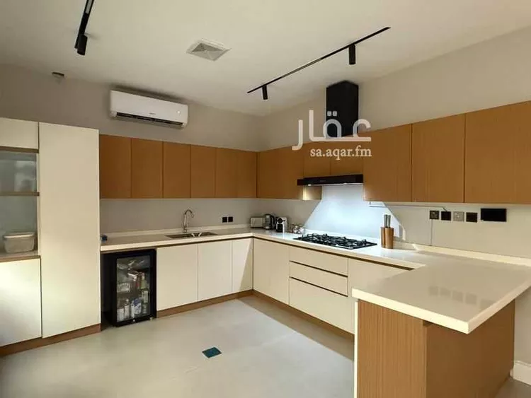 فيلا للإيجار في شارع يوسف السيرافي, حي العارض, مدينة الرياض, منطقة الرياض