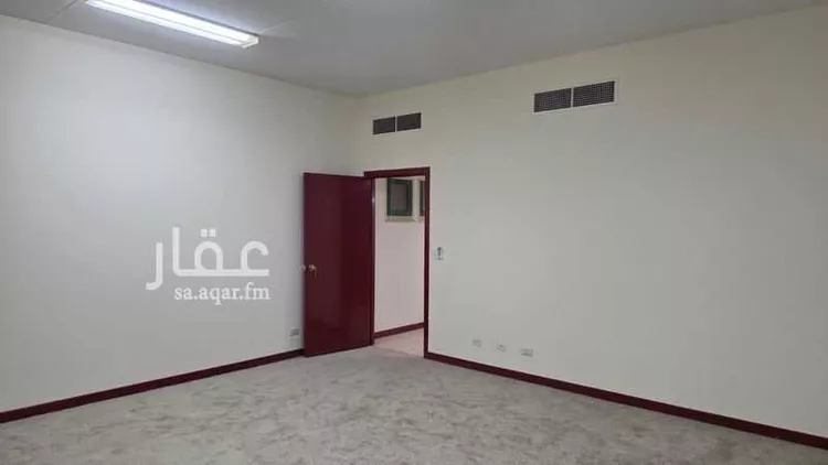 فيلا للبيع في شارع شارع الفرزدق, حي الفيحاء, مدينة مدينه الجبيل الصناعيه, المنطقة الشرقية 21