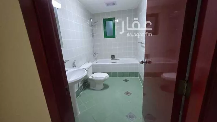 فيلا للبيع في شارع شارع الفرزدق, حي الفيحاء, مدينة مدينه الجبيل الصناعيه, المنطقة الشرقية 9