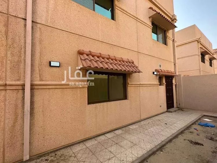 فيلا للبيع في شارع العنبرية, حي جلمودة, مدينة مدينه الجبيل الصناعيه, المنطقة الشرقية صورة 4