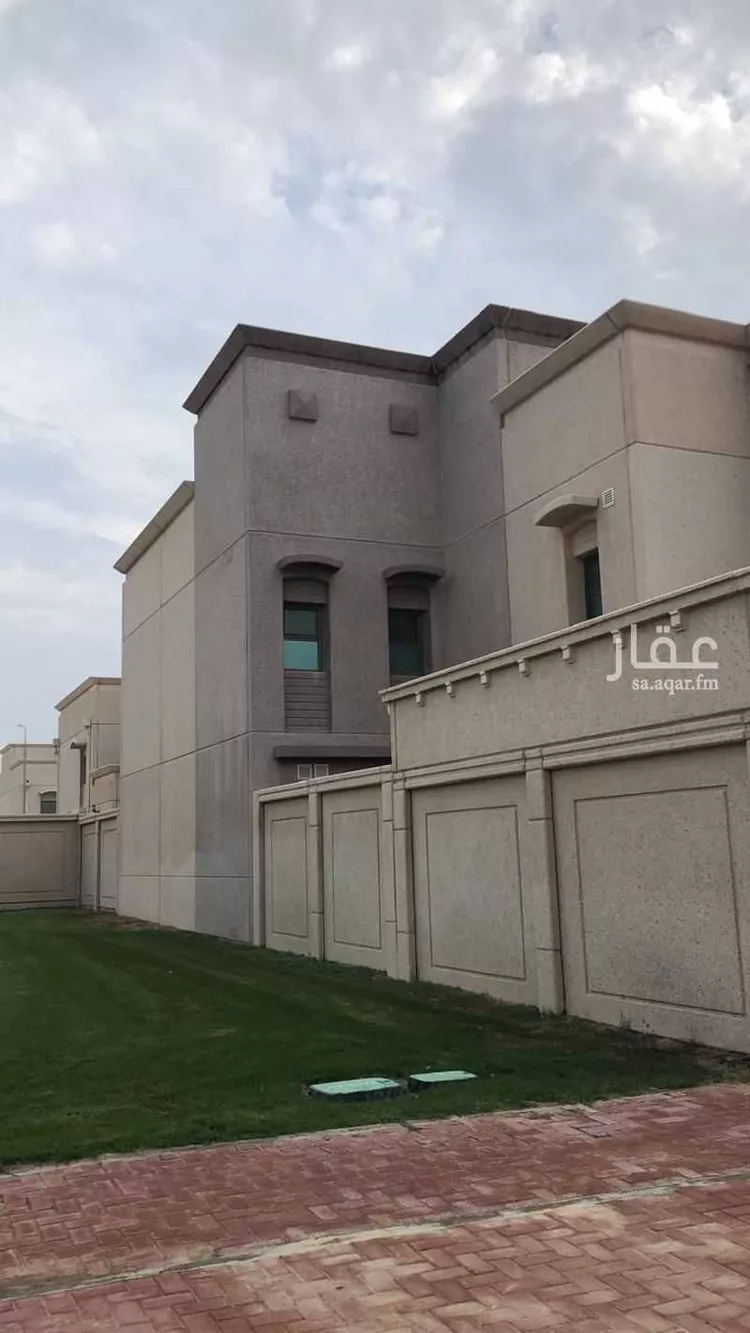 فيلا للإيجار في شارع شارع العارض, حي جلمودة, مدينة مدينه الجبيل الصناعيه, المنطقة الشرقية