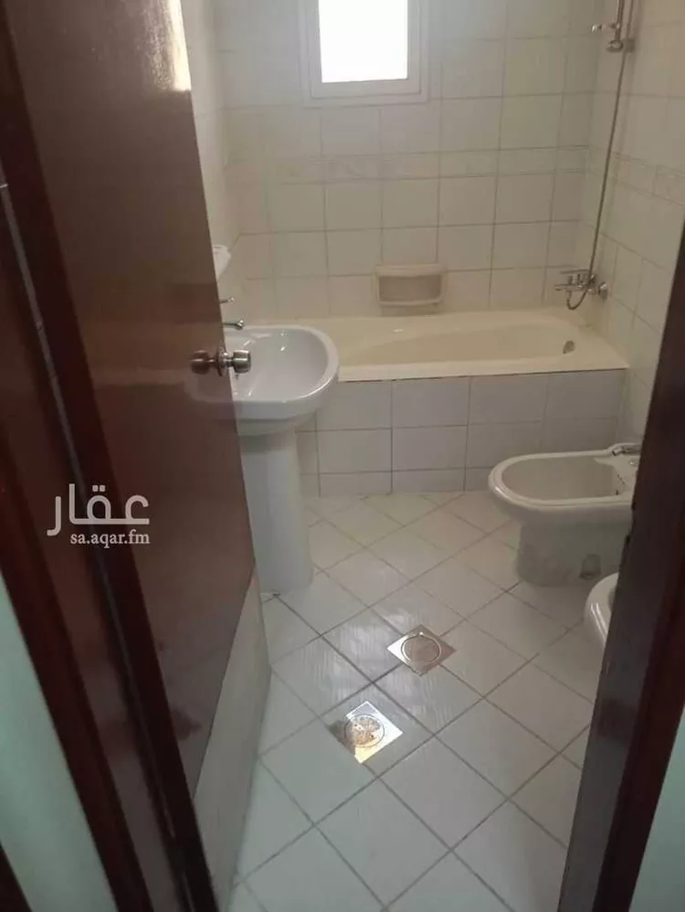 فيلا للبيع في شارع الفردوس 23, حي الفردوس, مدينة مدينه الجبيل الصناعيه, المنطقة الشرقية 8