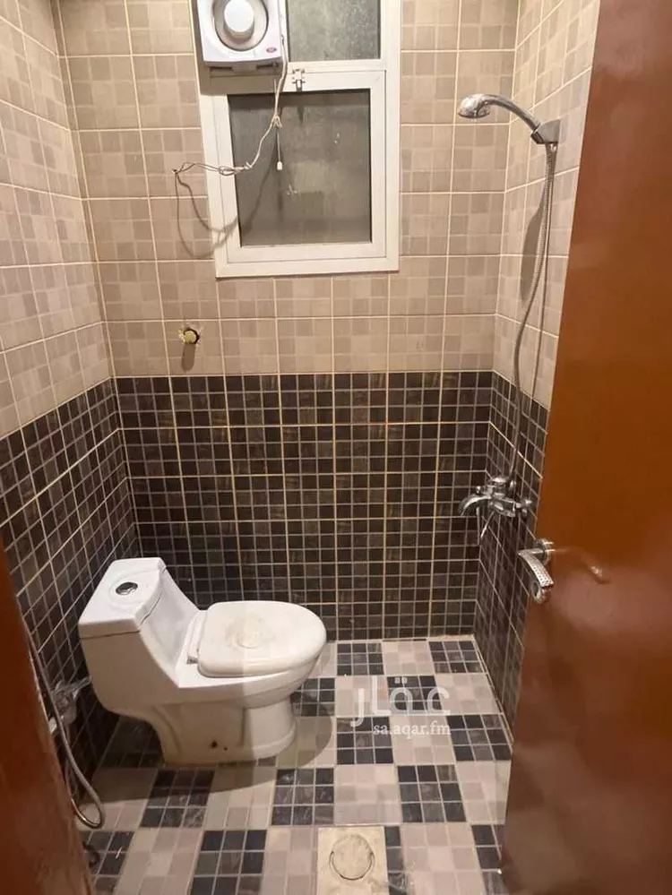 فيلا للإيجار في شارع الزهرة, حي الياسمين, مدينة الرياض, منطقة الرياض صورة 4