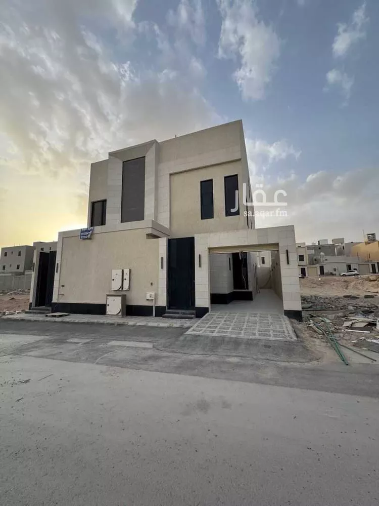 دور للبيع في شارع ابها, حي الجنادرية, مدينة الرياض, منطقة الرياض صورة 3