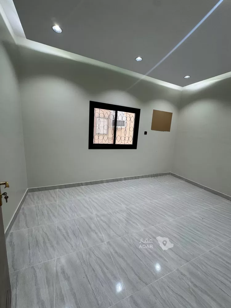 Building for Sale in Medina Al Duwaimah 6