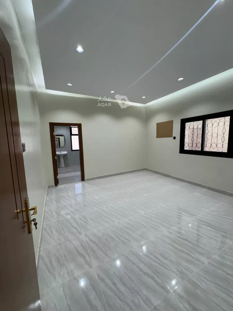 Building for Sale in Medina Al Duwaimah 8