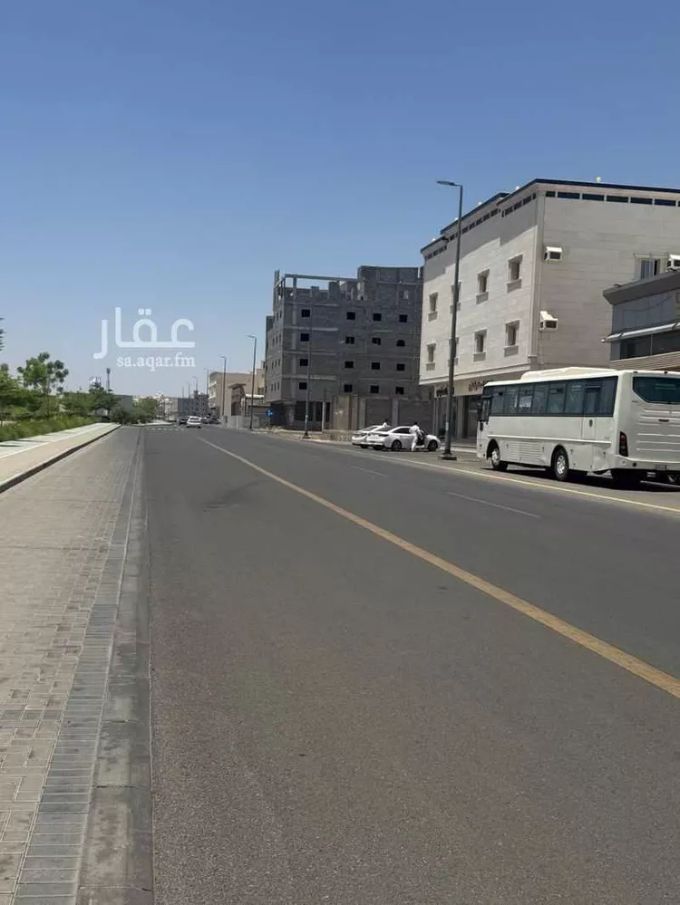 أرض للبيع في شارع الامام الترمذي., حي الدفاع, مدينة المدينه المنوره, منطقة المدينة المنورة صورة 3