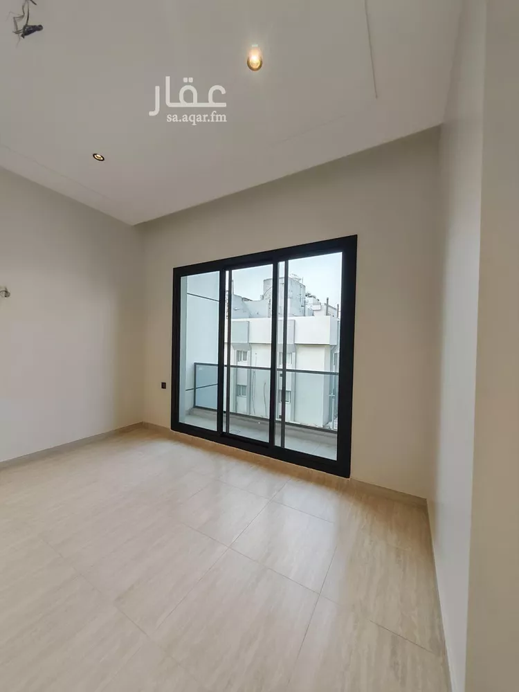 شقة للبيع في شارع شعيب بناق, حي العزيزية, مدينة جدة, منطقة مكة المكرمة صورة 2