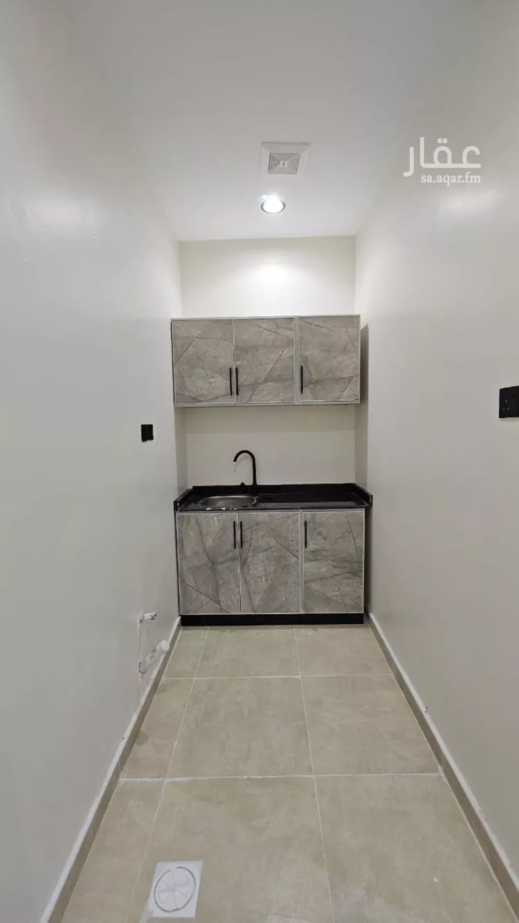 شقة للإيجار في شارع عبدالرحمن بن عزاز, حي الشهداء, مدينة الرياض, منطقة الرياض صورة 4