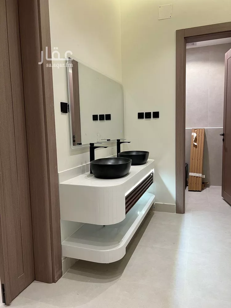 فيلا للبيع في شارع سلمة الأنصاري, حي الشفاء, مدينة عنيزة, منطقة القصيم صورة 2