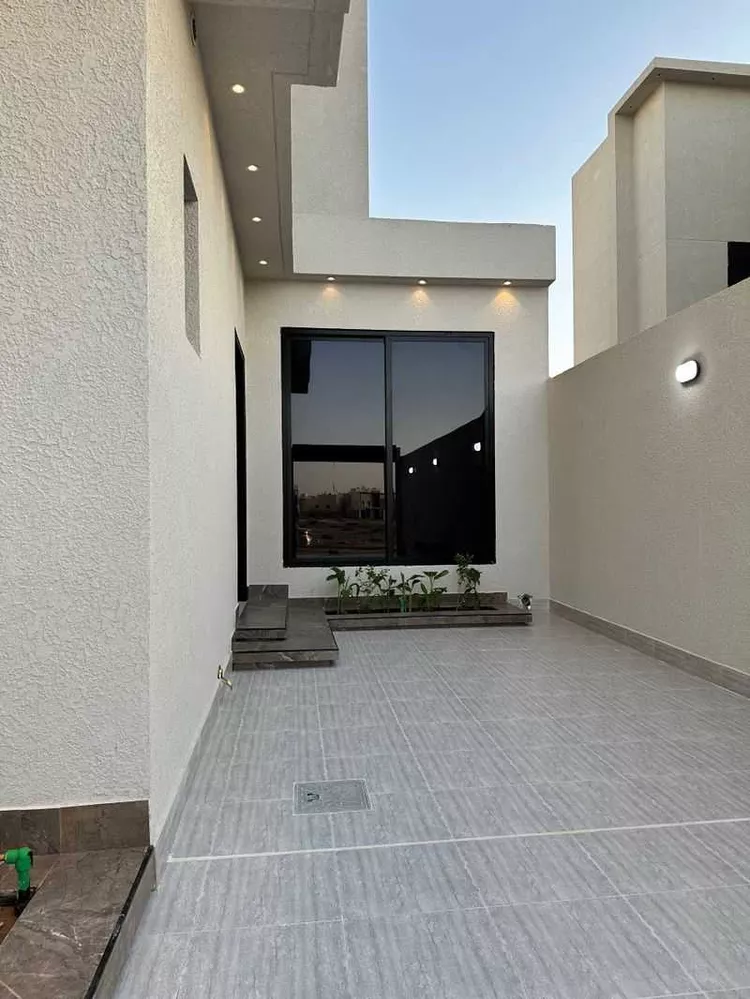 Villa for Sale in Unayzah Al Mohammadiyah ุตูุฑุฉ 4