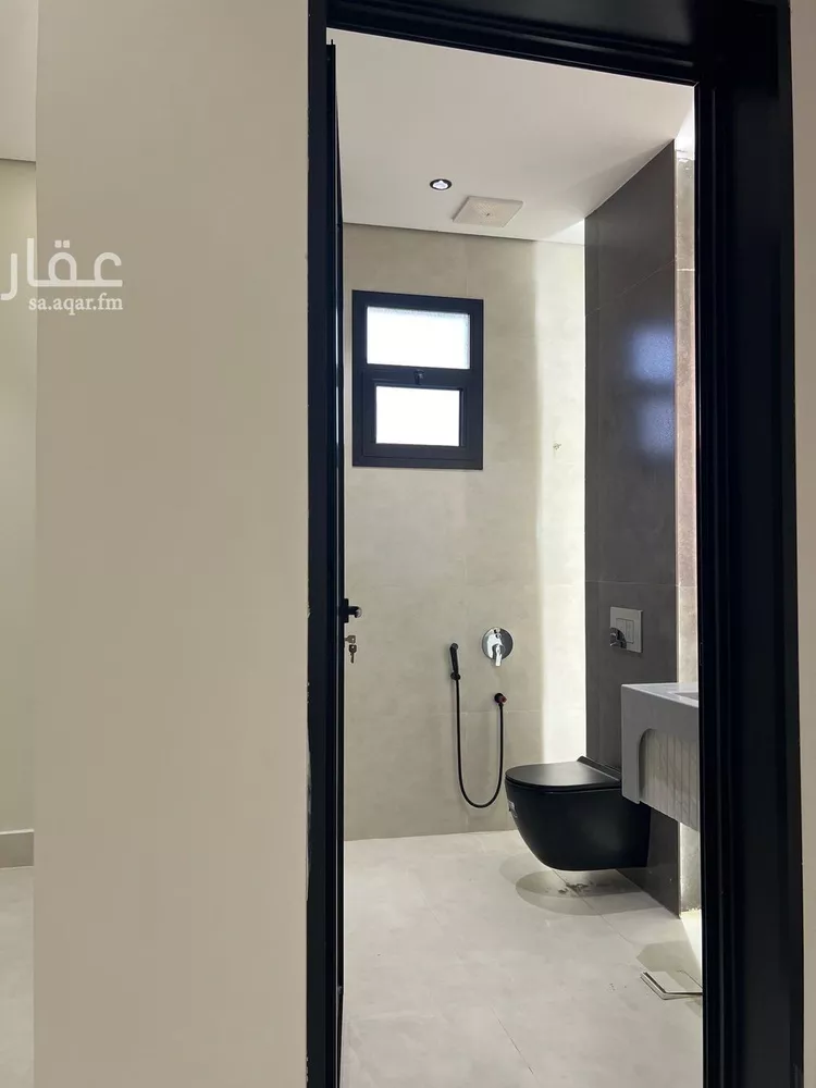 فيلا للبيع في شارع الحسن بن الفحام, حي المنار, مدينة عنيزه, منطقة القصيم صورة 5