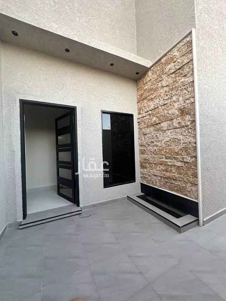 فيلا للبيع في شارع محمد بن أحمد الذروي, حي الملك فهد, مدينة عنيزة, منطقة القصيم صورة 5