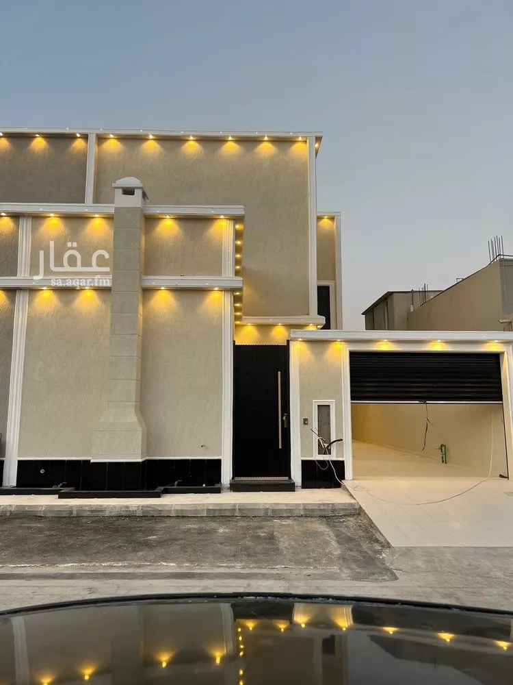 فيلا للبيع في شارع أبي العباس الفارسي, حي الملك فهد, مدينة عنيزه, منطقة القصيم صورة 3