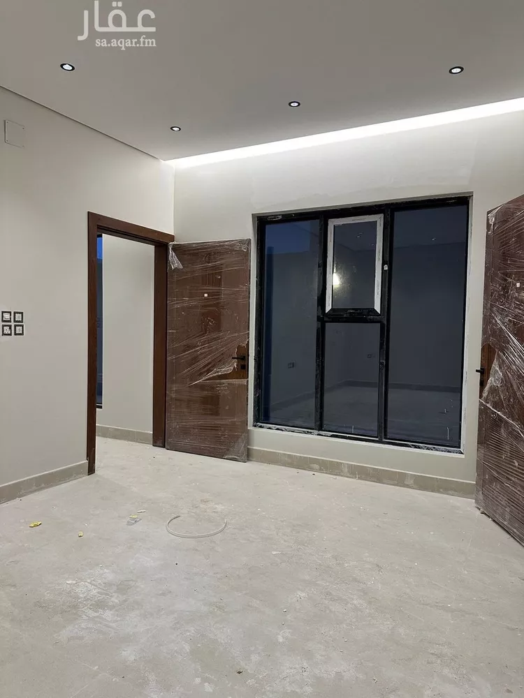 فيلا للبيع في شارع هند بنت عقبة القرشية, حي المنار, مدينة عنيزة, منطقة القصيم صورة 4