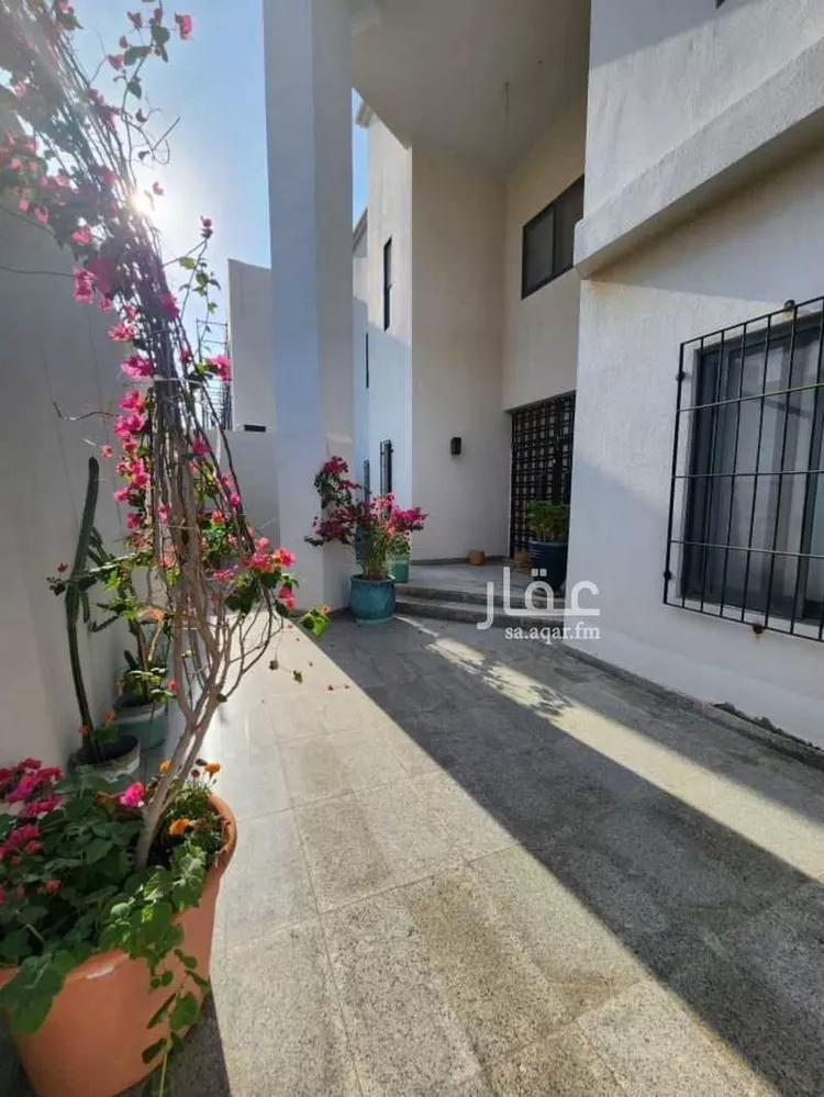 فيلا للبيع في شارع علي بن اسعد الخطابي, حي أبحر الشمالية, مدينة جدة, منطقة مكة المكرمة 8