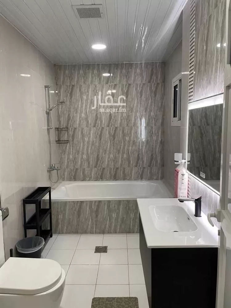شقة للإيجار في شارع الديباج, حي الدانة الجنوبية, مدينة الظهران, المنطقة الشرقية صورة 5
