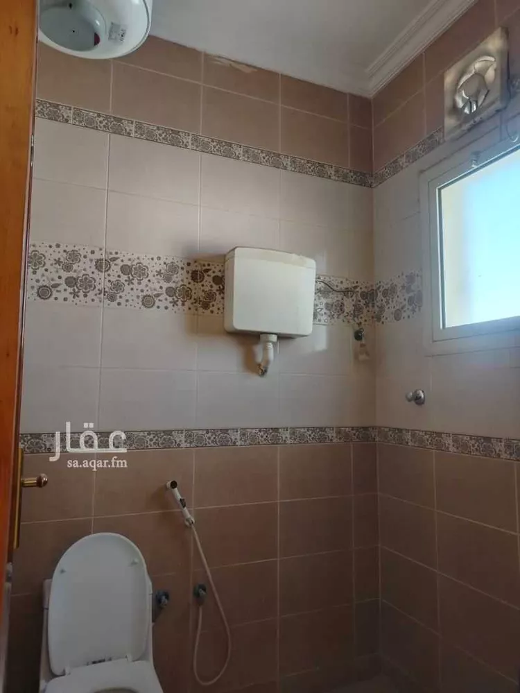 شقة للإيجار في حي ، شارع قدامة بن عبدالله ، حي بني بياضة ، المدينة المنورة ، منطقة المدينة المنورة صورة 5